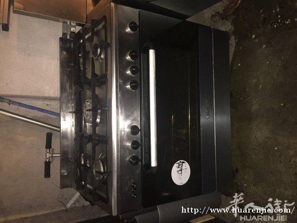 一套歺馆厨房用品出售，也可分开卖
