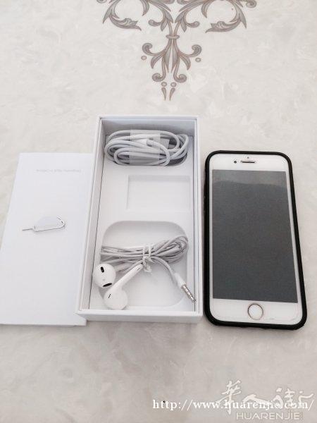卖iPhone6银色64g,€300送一个外套