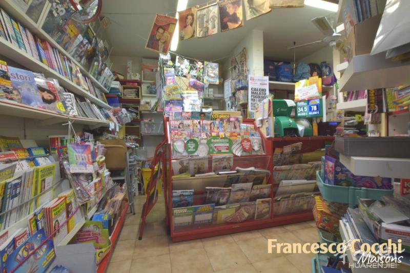 11716普拉托 60平方的报店/Edicola 在Galcetello的商场里