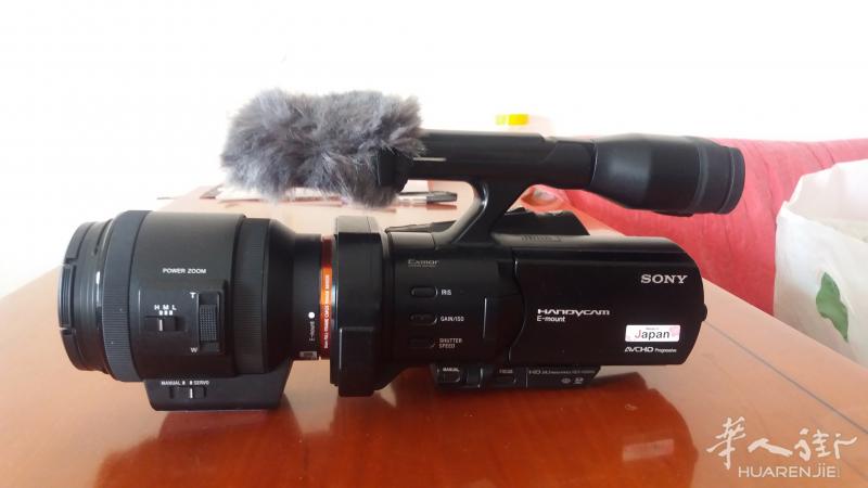 出售VG900E摄像机一部，机身单买1200欧，镜头单买500欧，Exmor HD CMOS 感測器(35.8 x 23.9 毫米)約 24.7 百萬像素