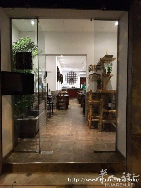 巴塞罗那市中心餐馆折价急转