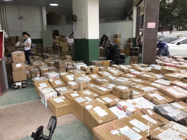 海外—国内广东和上海海关专业EMS邮政包裹清关