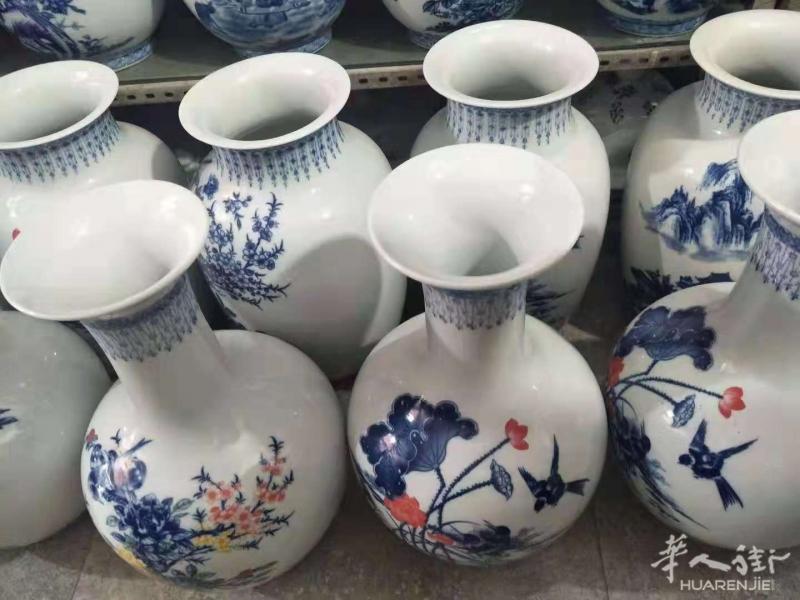 中国景德镇陶瓷，古玩，古玉，田黄，杂件，红木家具，展销大送礼：全场打折15-50%
