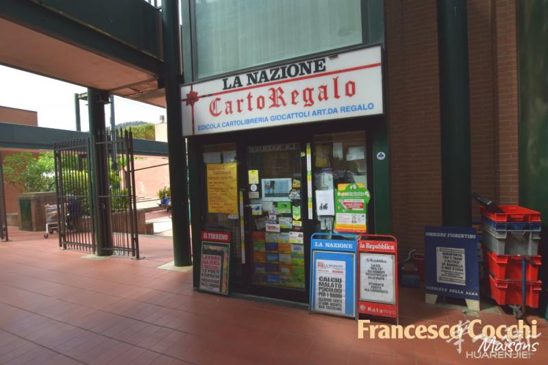编号11716 //// Francesco Cocchi Your Business 提供60平方的报店/Edicola