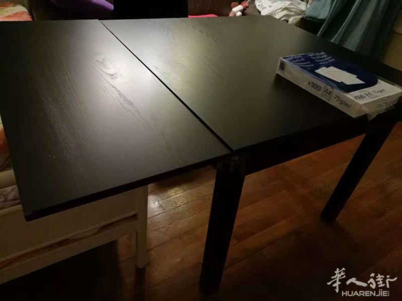闲置超大可折叠桌子出售