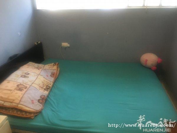 正 规 房。搭铺