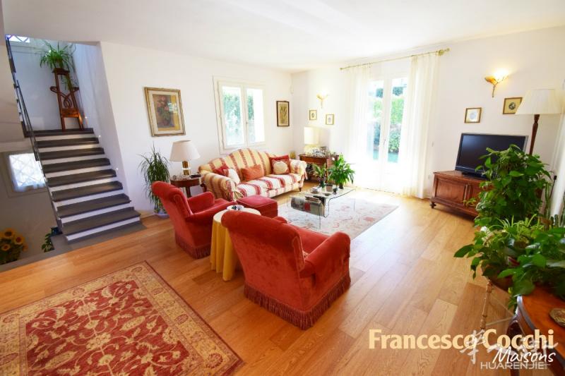 号11765 Francesco Maison 提供220平方米别墅出售