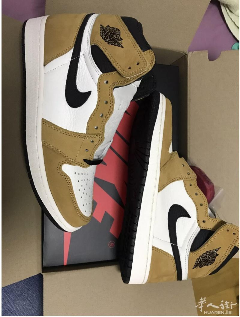 出售1双 AIR JORDAN 1 Rookie Of The Year