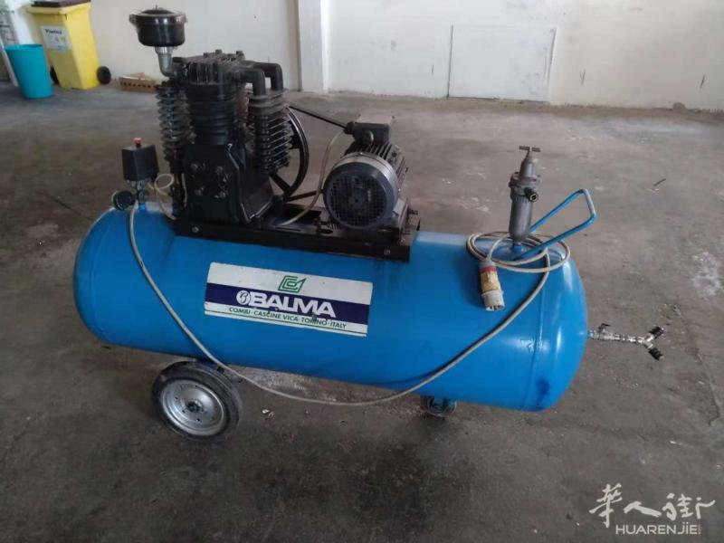 civitanova附近出卖空气压缩机和排水器，具体看图