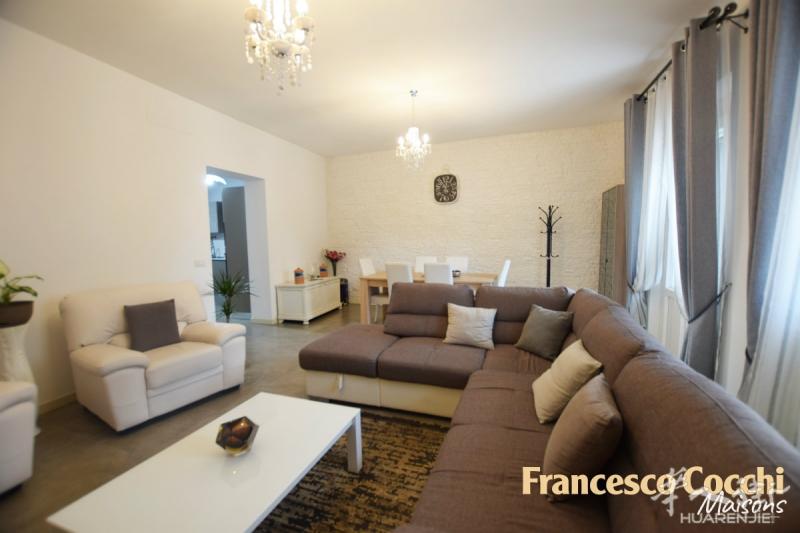 编号 11741 Francesco Cocchi Maisons 提供160平方的落地房出售