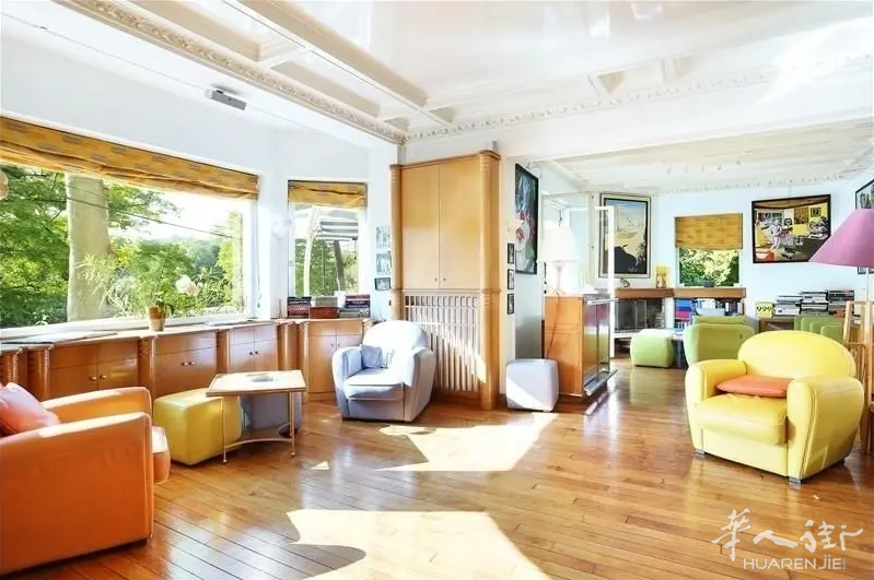 *94210 VARENNE SAINT HILAIRE * 河边富人区 600平方豪华别墅 出售
