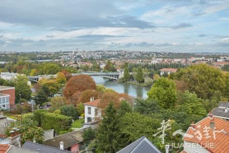 94省Joinville-le-Pont学生公寓，靠近12区，安全生活区，地铁步行3分钟！