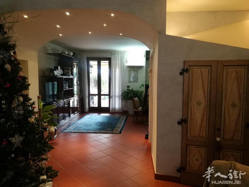 Fontanelle 售卖别墅一套, €395.000
