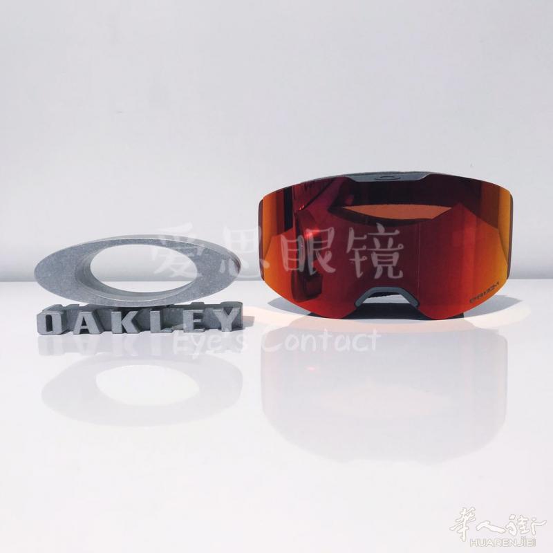 OAKLEY 秋冬新品 高清晰滑雪镜