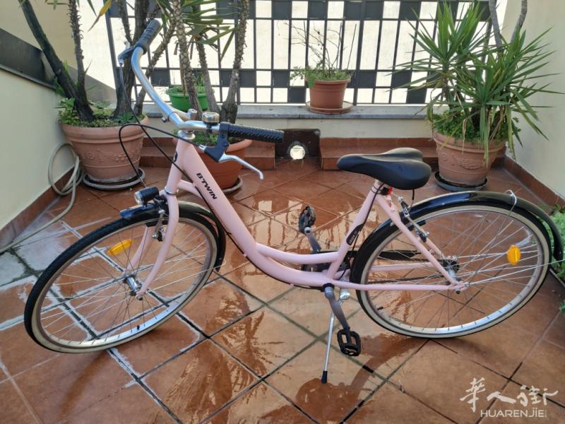 本人有B-Twin自行车、Oxelo儿童滑板车和小鱼板，欲转让