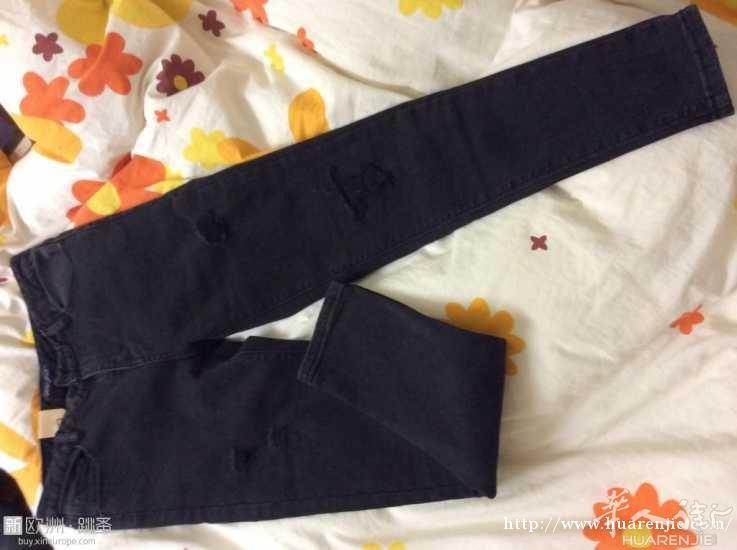 转让一件买小了的加棉保暖牛仔裤 20€ 全新