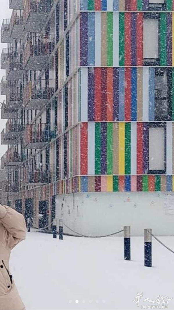 93 La Courneuve地铁口新房， 有