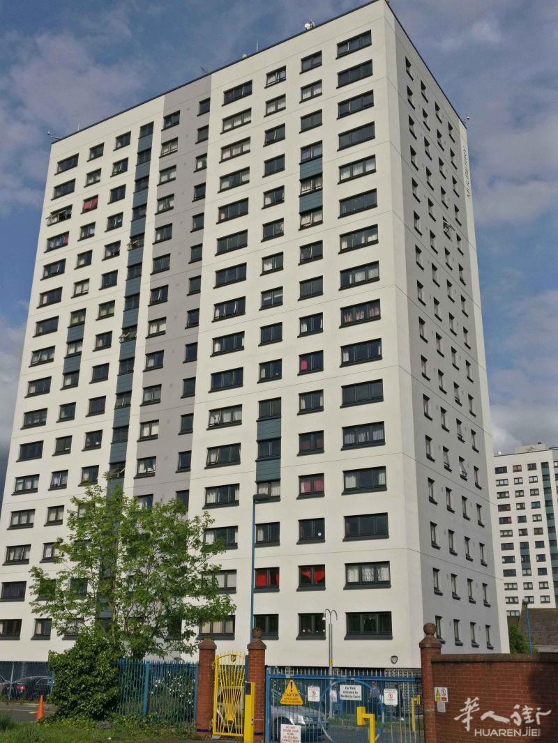 曼城曼大Salford大学超大Flat常年招租