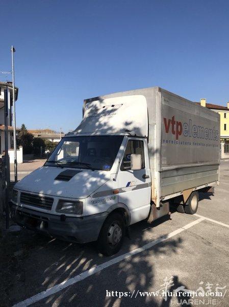 Furgone Iveco daily