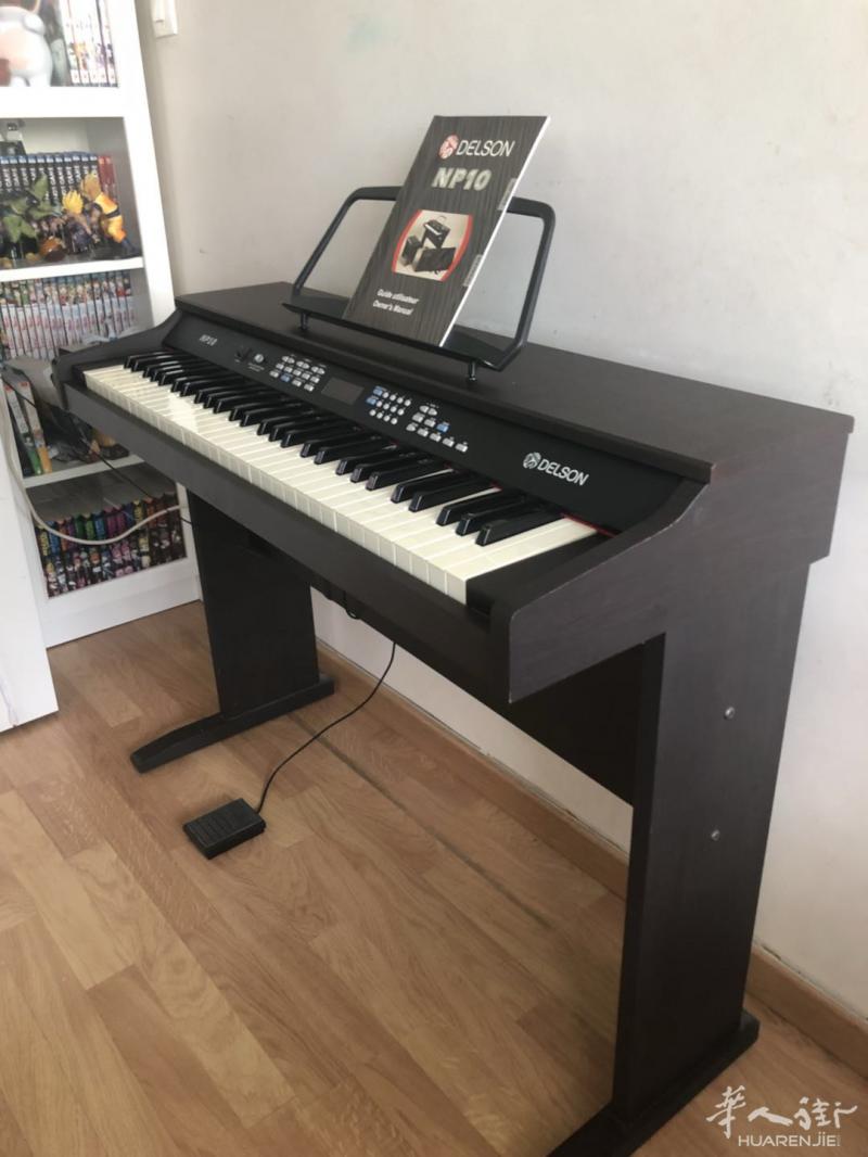 Bagnolet(93170) 乐器 出售 Piano DELSON电子钢琴 适合新手 (已售出)