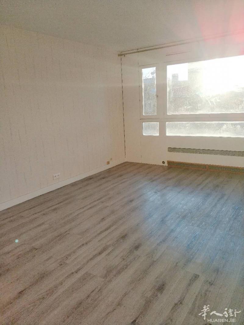 13区近地铁7号线porte ivry,2房一厅69平方,售价385000欧元