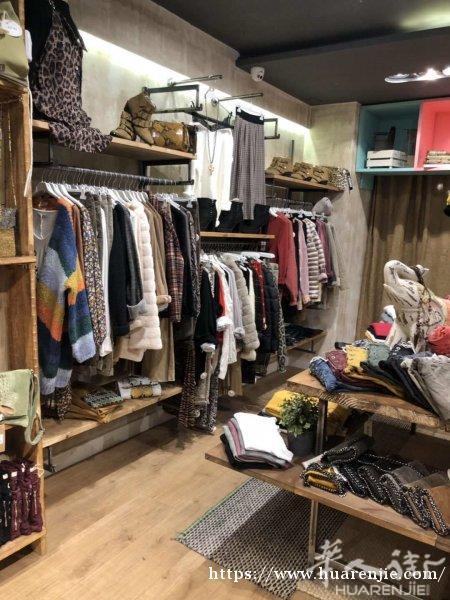 巴塞罗那服装店便宜转让