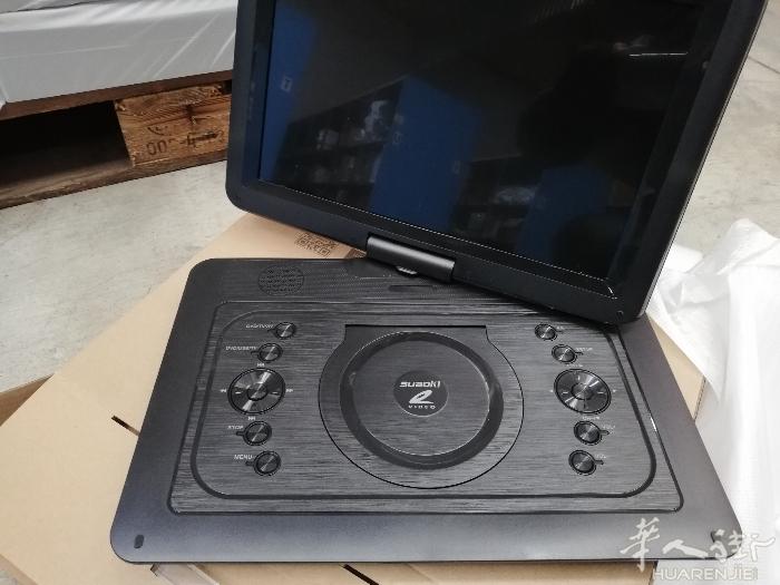 仓库积压产品，品质好，价格优。只要你有量，我就给的起价。微信号:nnren888