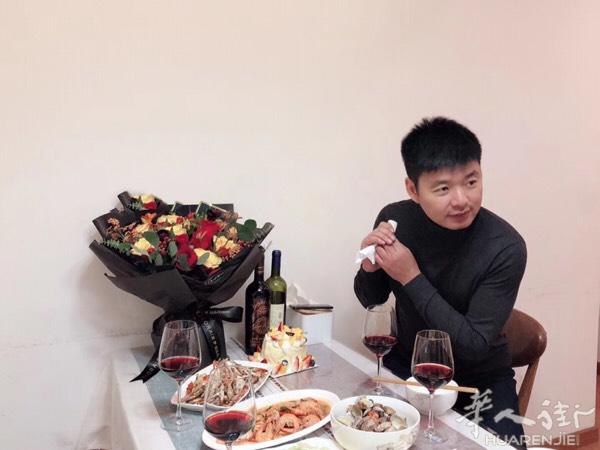 本人想找个女朋友结婚目的的爱情💓一起奋斗，奸女的