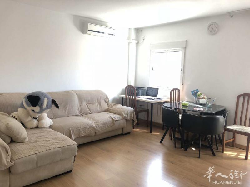 6号地铁alto de extremadura两室一厅出租