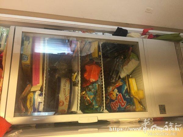透明小冰箱九成新
