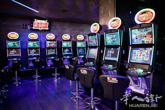 都灵边小镇出售新装修sala giochi