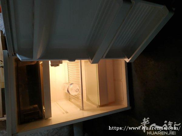 小冰箱让28欧让，冻气十足运作正常