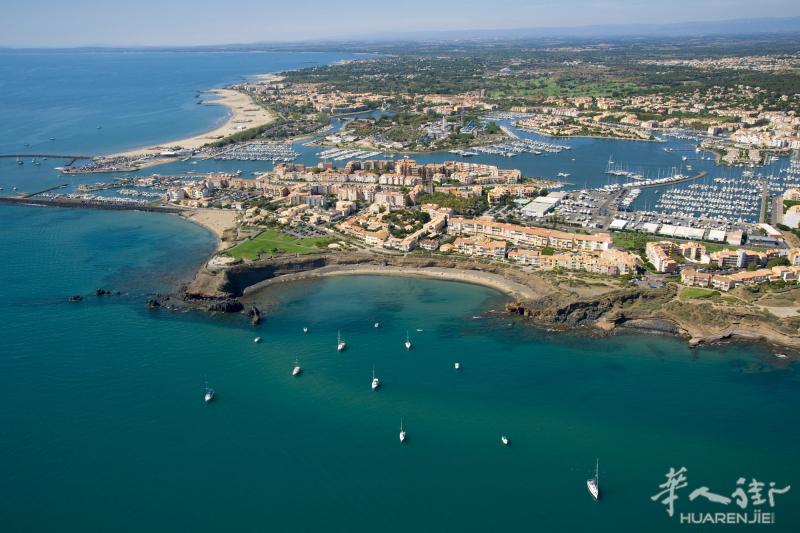 地中海的阿格德角海边公寓( Cap d’Agde)