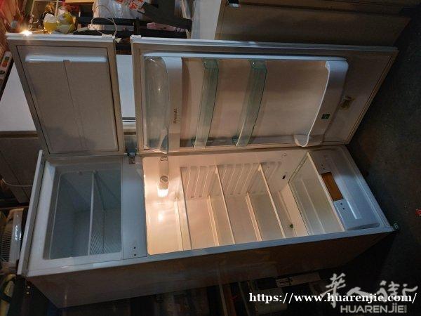 冰箱160✘55✘55出让65欧