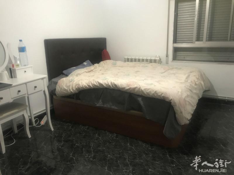 3号线Almendrales/6号线Usera大床房出租,环境好且便利,非常适合居住!