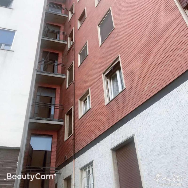出售 affori 区分 ， via privata Cesare vignati 18号,一室一厅 价格11万