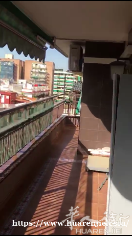 5号线Pubila Cases 地铁口5分钟高层超美风景3房整租