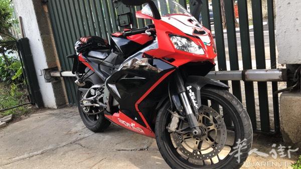 125cc patente b 可以开。
价格可谈。