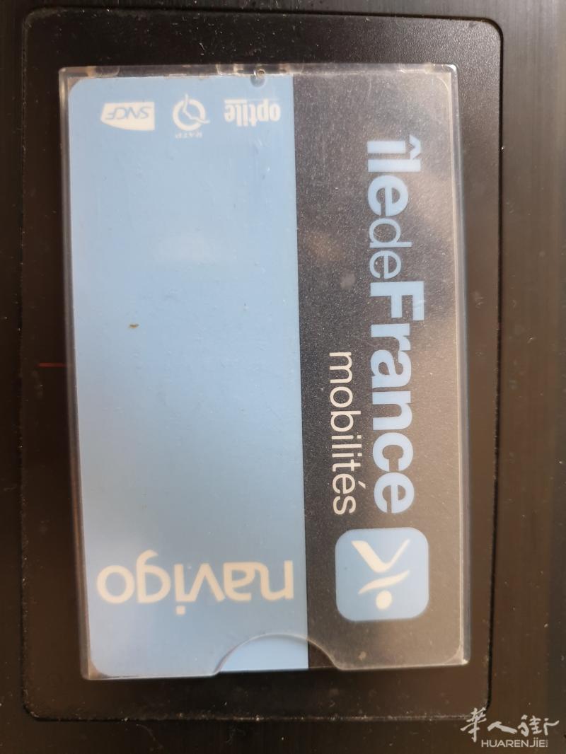 回国卖学生交通卡吹风机晾衣架瑜伽垫等,送地铁站