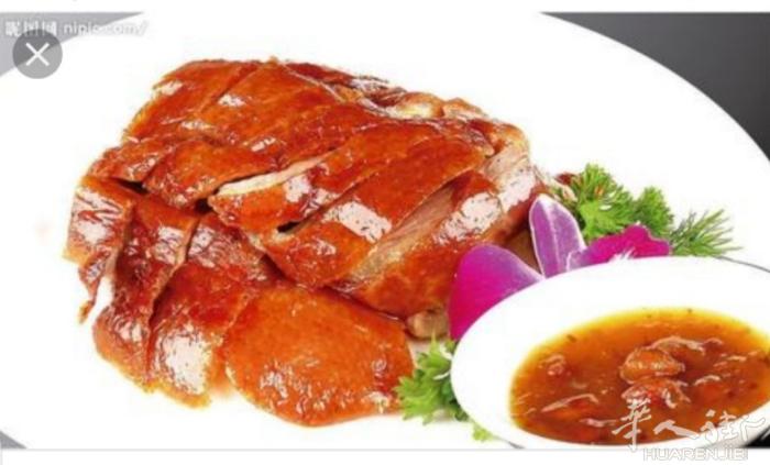 消暑降温良品，夏季大优惠！无籽西瓜4.5欧一个约4-5.5kg，各种口味冰棒