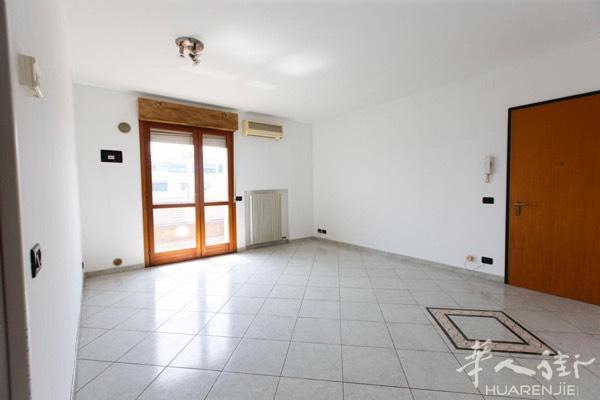 出售Campagna Lupia市中心, 2个房间