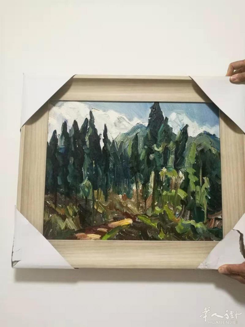 代发帮朋友卖几幅字画，自挂或者送礼都是非常有特色的