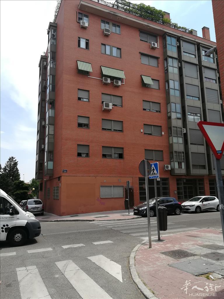 San fermin半新套房出售