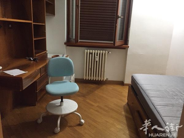 米兰中心火车站附近有单人房间出租，交通便利，87和