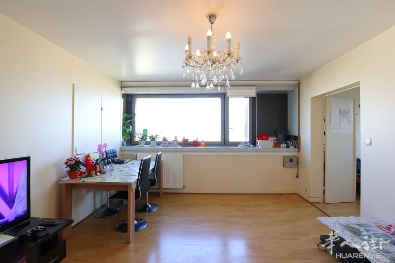 93Bagnolet 68平米 两房一厅 16万9千