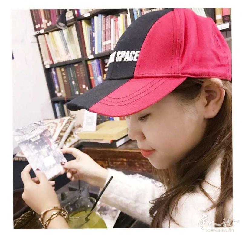出国朋友很少,真挚的想找一位优质的男士