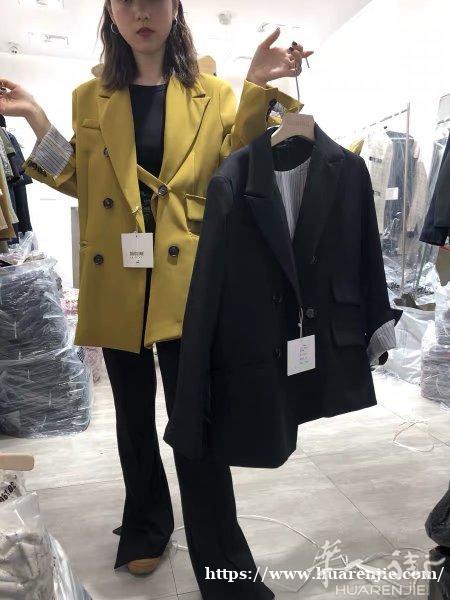国内档口同步更新衣服