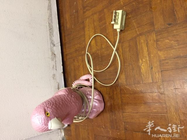 便宜出售一个鸟型电话