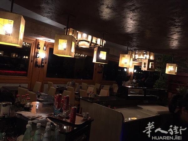 ￼￼￼米兰边。sondrio城市日本餐馆出售 环境