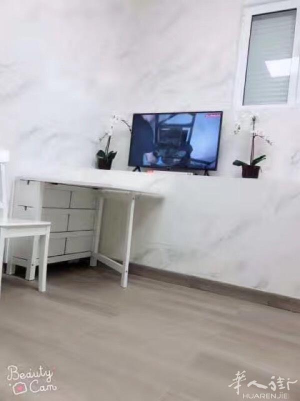 🏠单身公寓900  六号线moncloa，腿着上